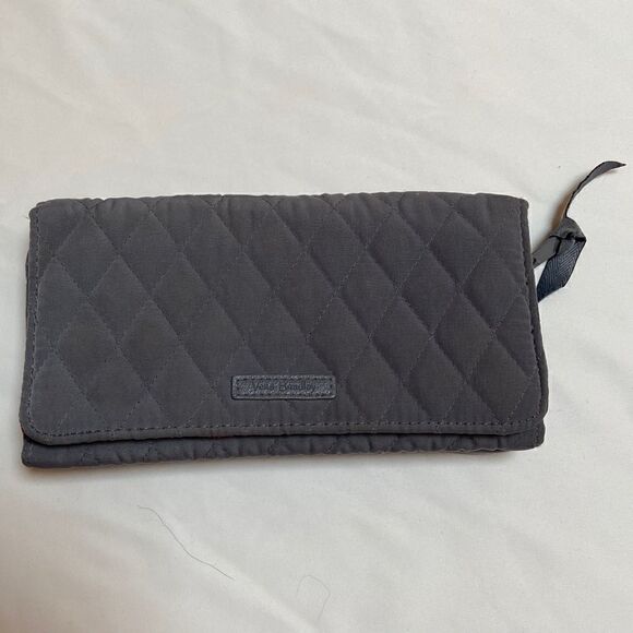 Vera Bradley RFID Wallet Crossbody Carbon Gray - Picture 1 of 8